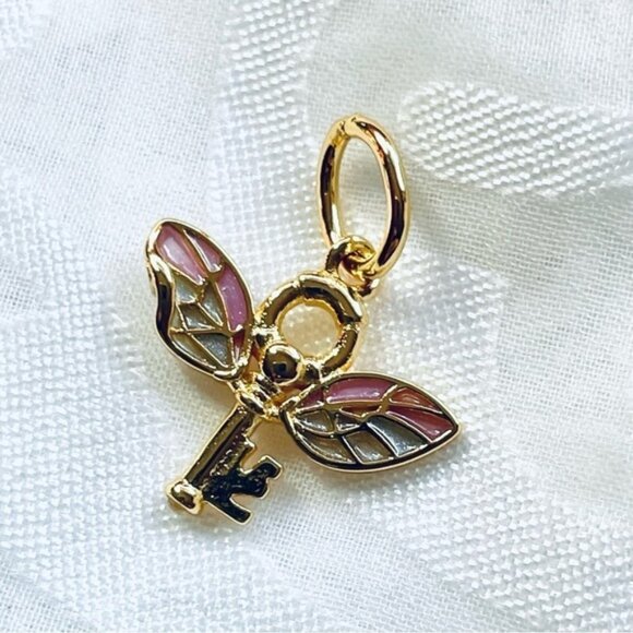 ⚡✨ NWOT Winged Key Charm – Harry Potter Magic 🗝️ - Picture 10 of 10